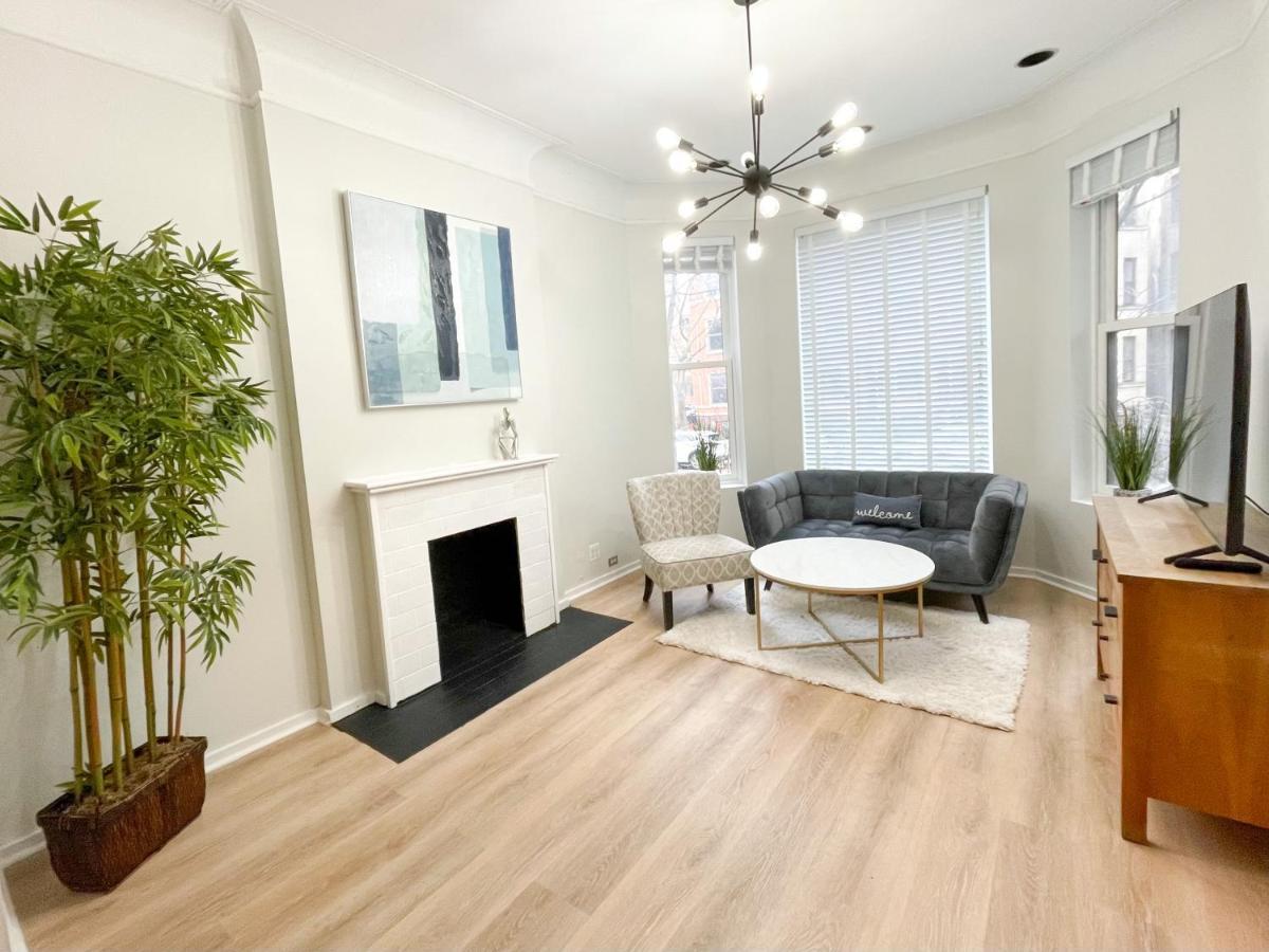 Wrigleyville Friends Unit - 5Bdrm Chicago Exterior foto