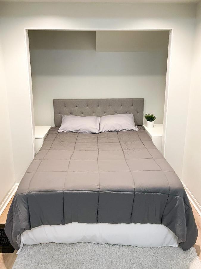 Wrigleyville Friends Unit - 5Bdrm Chicago Exterior foto