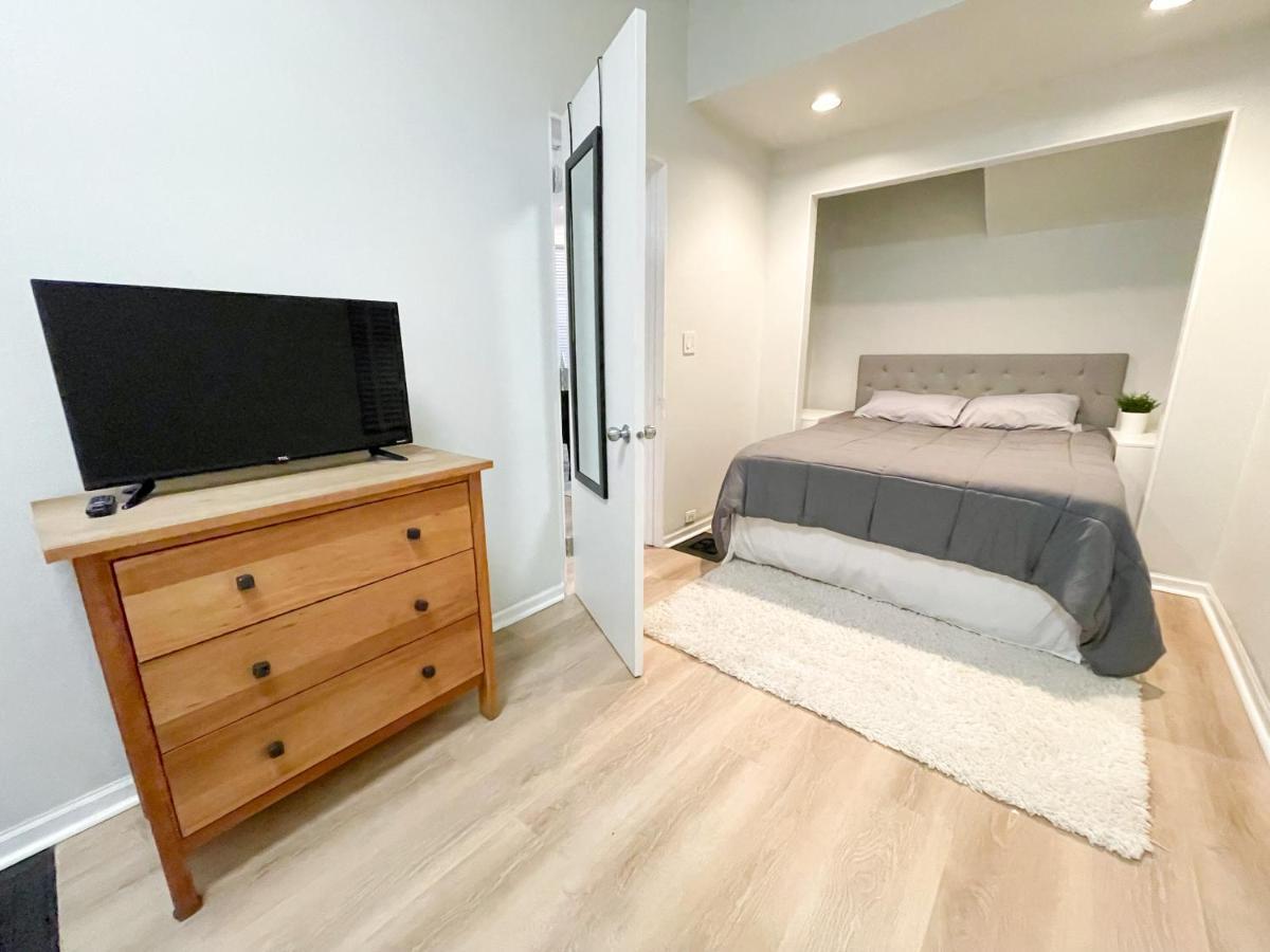 Wrigleyville Friends Unit - 5Bdrm Chicago Exterior foto